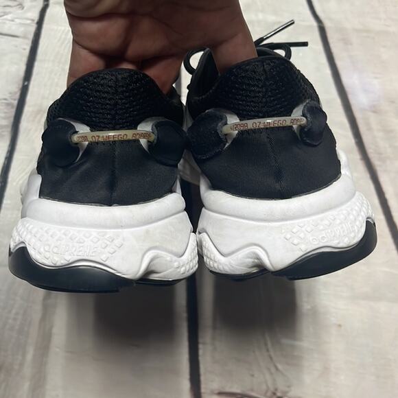 Adidas Ozweego Sneaker Shoes 7 Men - Picture 3 of 5